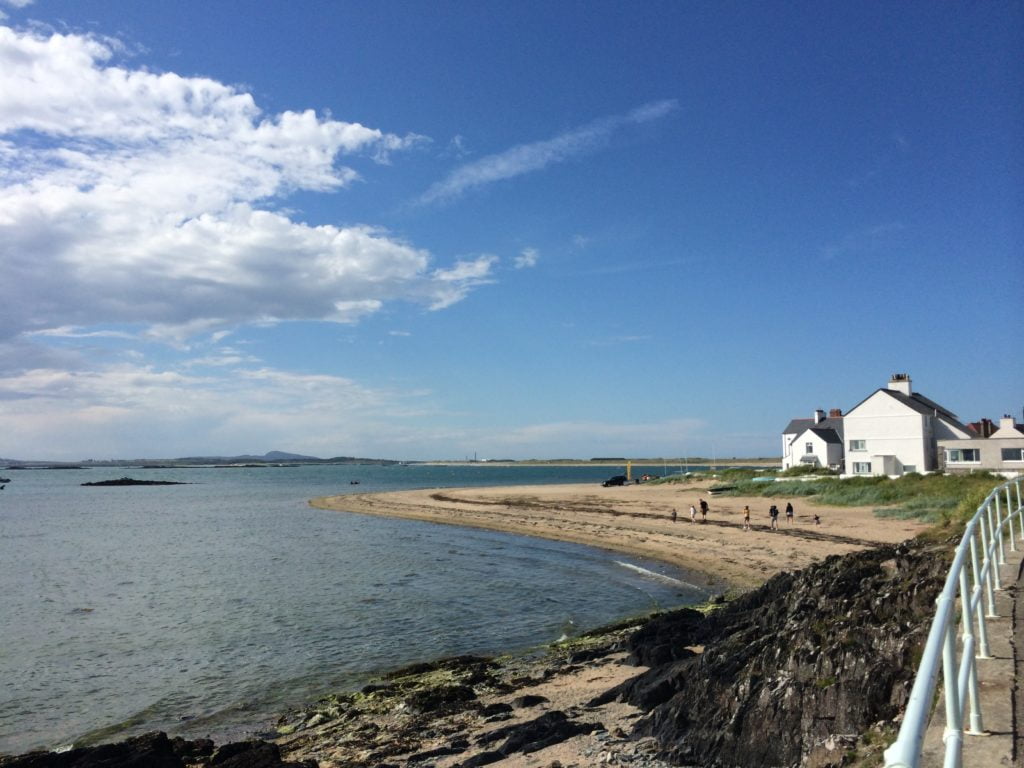 Rhosneigr: Traeth Crigyll (Town Beach)