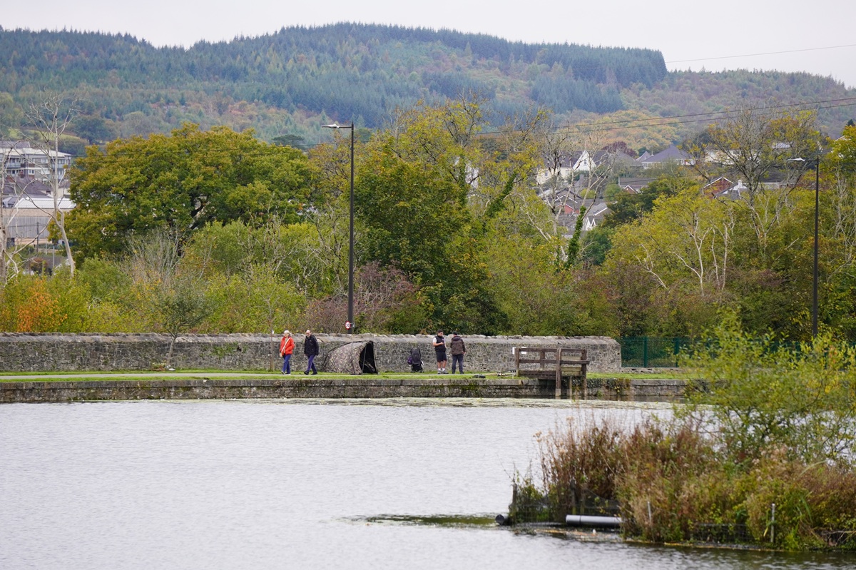 Cyfarthfa Lake fishing Merthyr