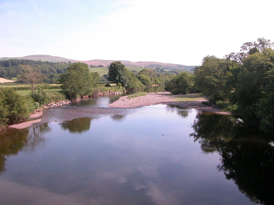 llangadog angling river towy