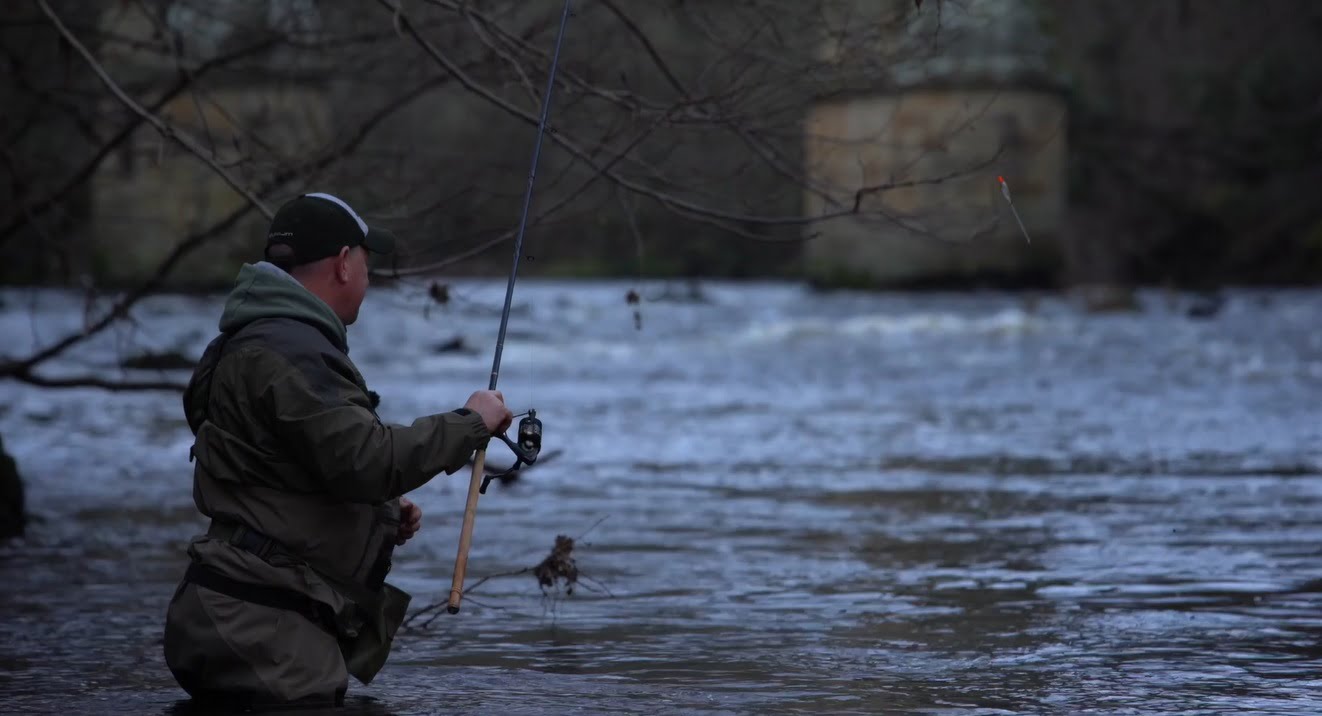 Grayling Fishing on the River Dee - VIDEO - Fishing in Wales