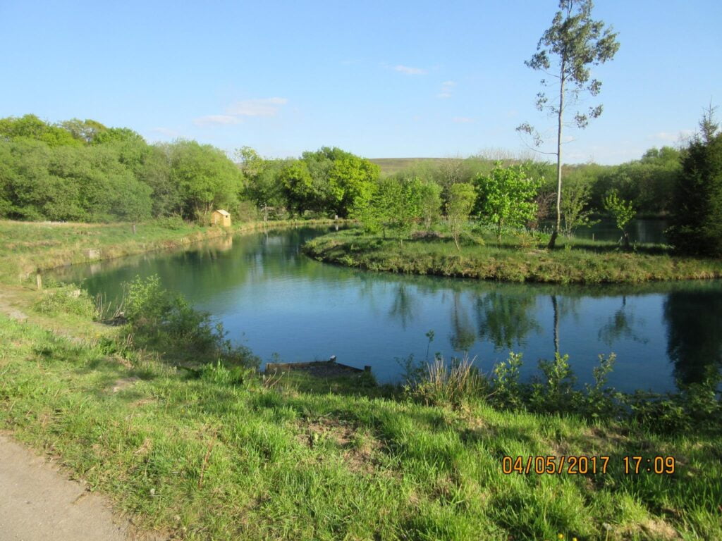 llandyfan fishing lake