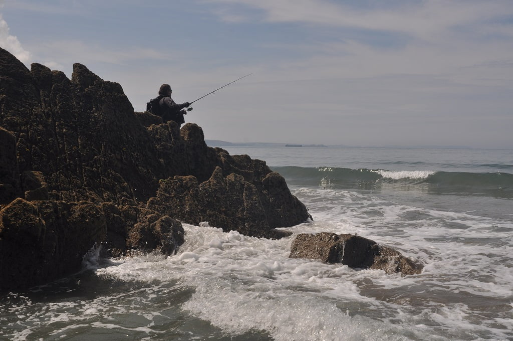 rock fishing for bass