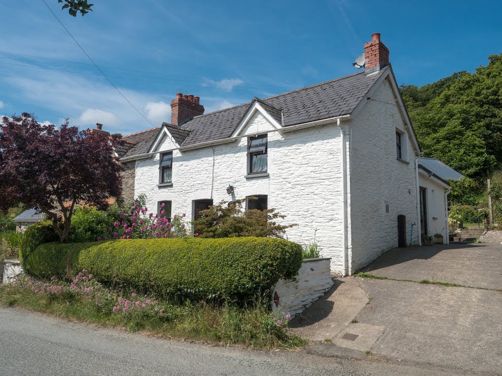 Alma House Fishing in Wales