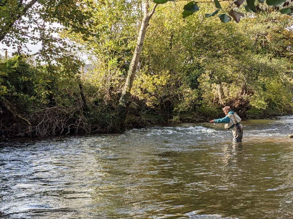 grayling fishing river monnow