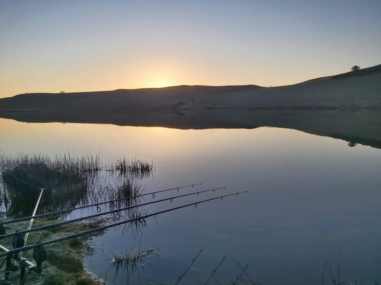 pen y clawdd carp lake